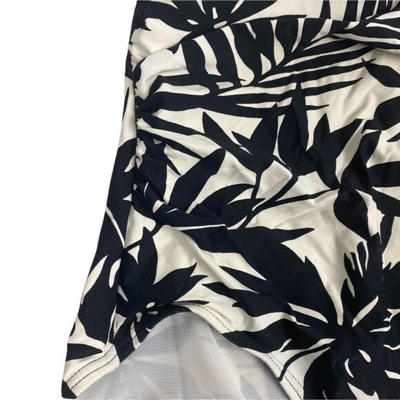Coco Reef Womens Swimsuit 32C/34C Tie Back One-Piece - Picture 7 of 8